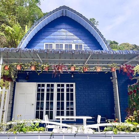 Blue Cabins By Pfordten Cottage Cameron Highlands Bagian luar foto