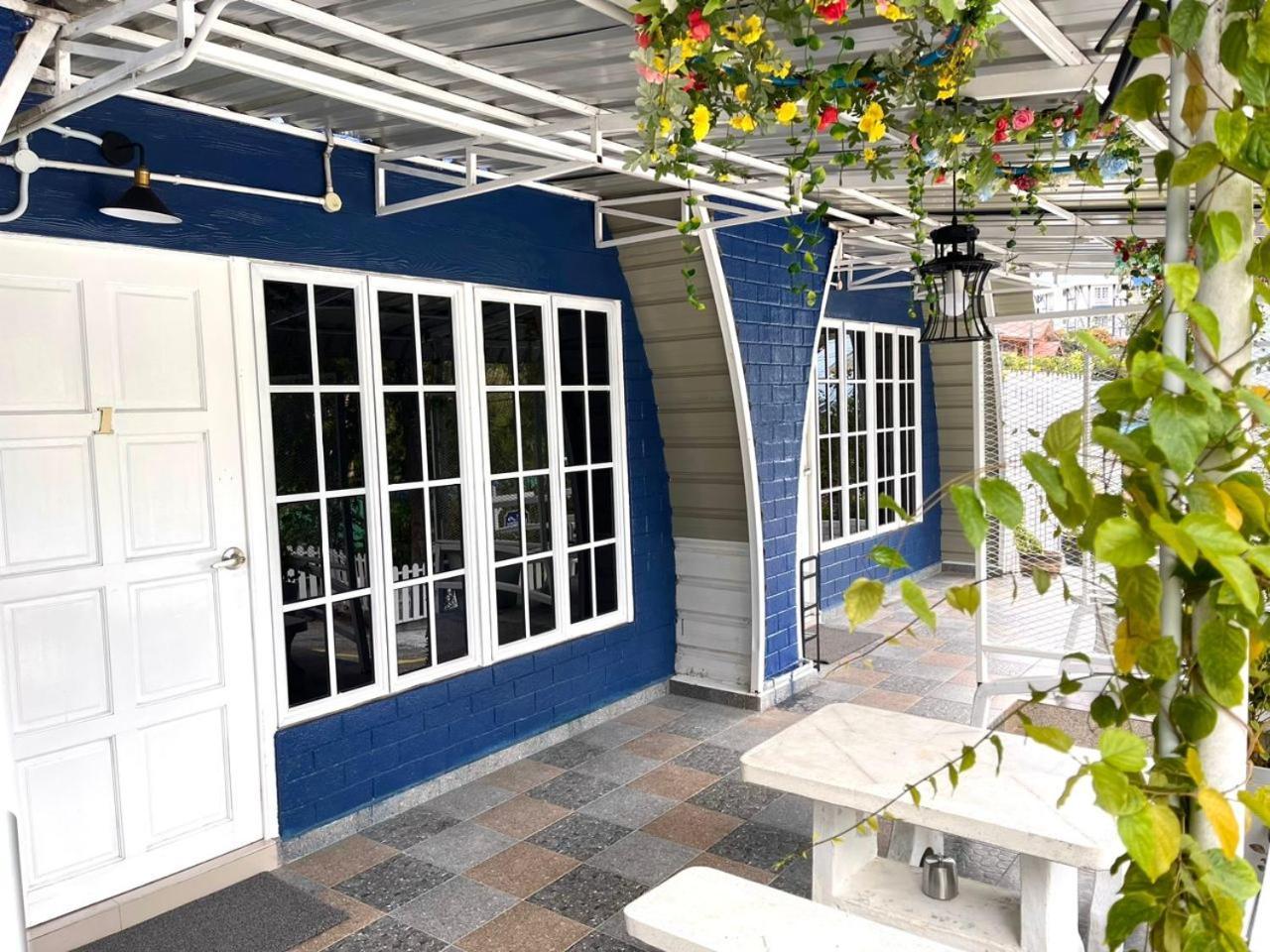 Blue Cabins By Pfordten Cottage Cameron Highlands Bagian luar foto